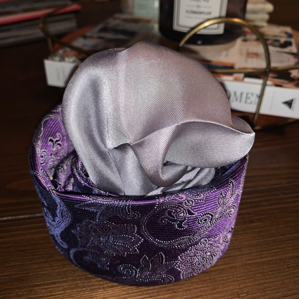 Purple Paisley Neck Tie & Pocket Silk!💜